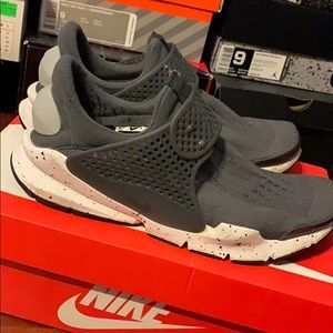 Nike sock dart